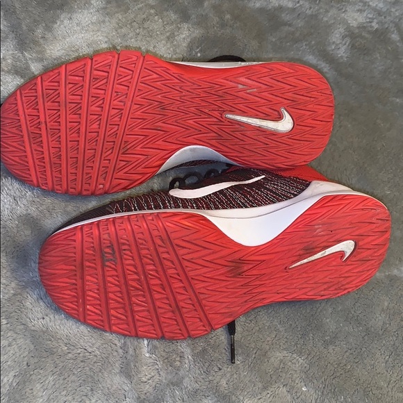 Size 5 Y Nike Zoom Ascention Basketball ? Shoes Red Black